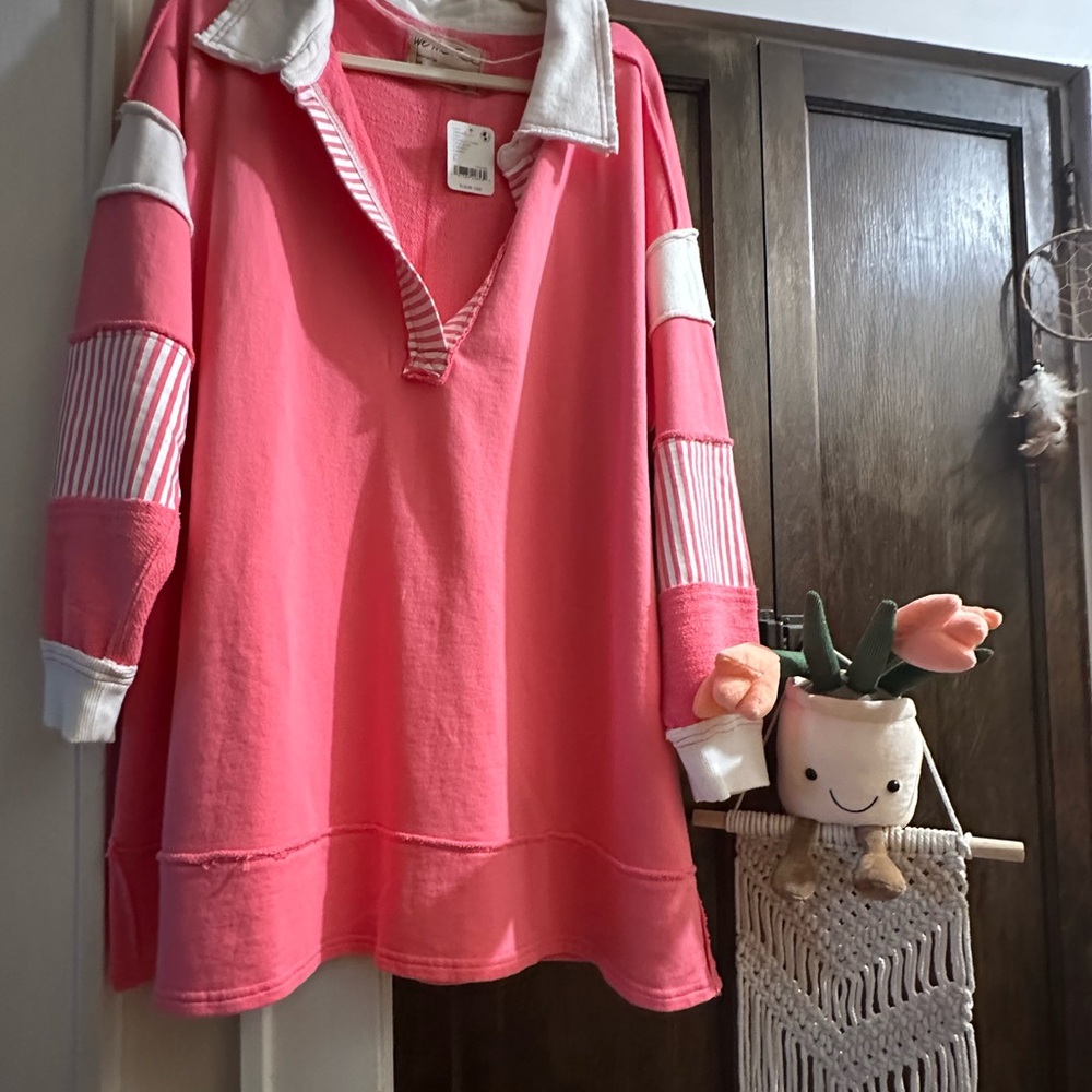 NWT We the free- size L- clean prep polo in pink